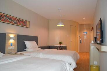 Hanting Hotel Kunshan Qiandeng Ancient Town