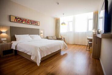 Hanting Hotel Zhoukou Dancheng County