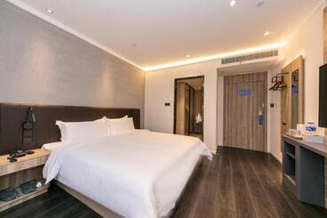 Hanting Premium Hotel Shanghai Jiuting Plaza