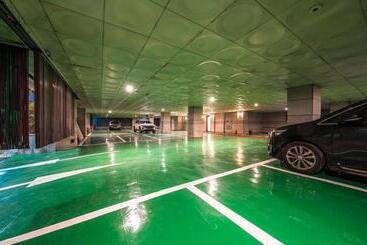 ホテル New Castle