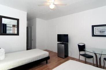 בית מלון כפרי Pierre