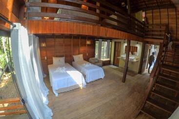 酒店 Amazon Premium Lodge