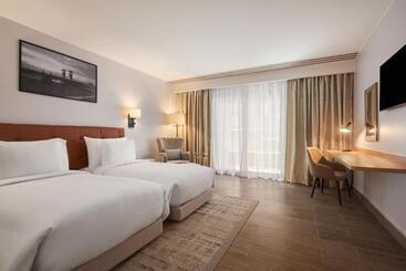 فندق Radisson Residences Cairo Heliopolis