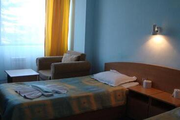 ホテル балнеохотел свети мина