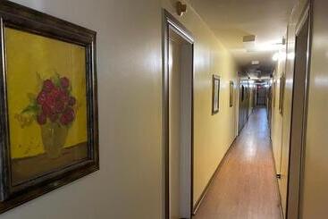 Auberge Restwell Motel