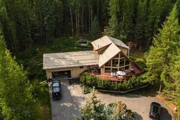 End Of The Road B & B