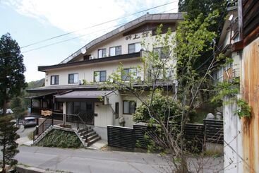 日式旅馆 Nozawa Onsen Azegamikan