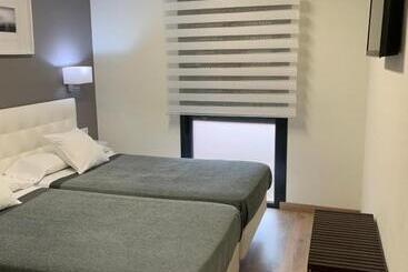 ホテル Hostal El Rocio