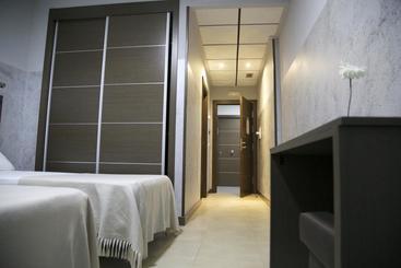 ホテル Nuñez Tomelloso