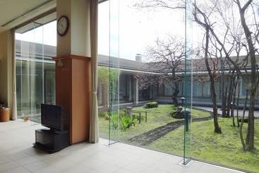 هتل Wellness Yokoteji