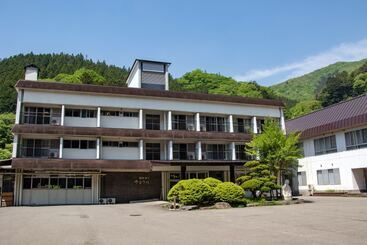 旅館 Shima Onsen Yuzurihaso Hot Spring Inn