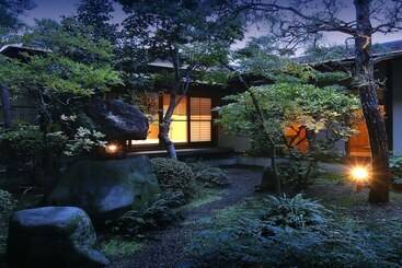 ريوكان Shouhakutei Azumaso