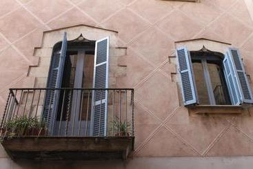Alberg Girona Xanascat