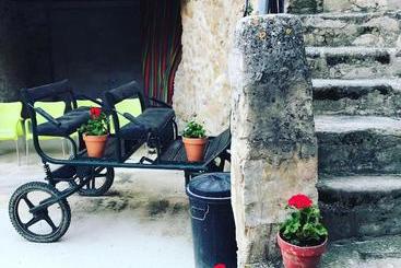 هاستل Casa Magica Villatuerta