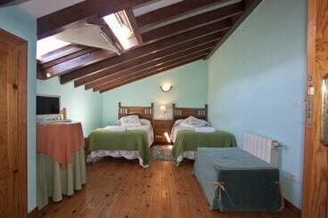 هاستل Posada Los Taranos