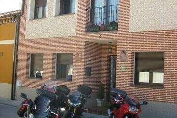 Bed and Breakfast Casa De La Paca