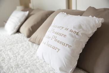 צימר Palm Luxury Retreat