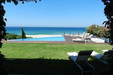 تختخواب و صبحانه Villa Biarritz