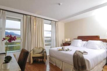 Отель Boutique Casona Del Boticario