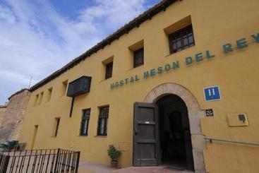 ホテル Hostal Mesón Del Rey