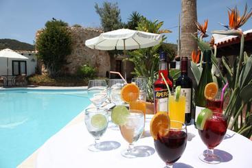 هتل La Finca Ibiza