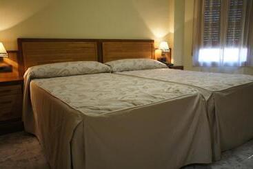 فندق Puente Romano