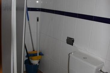 اقامتگاه Camping Iratxe Ciudad De Vacaciones