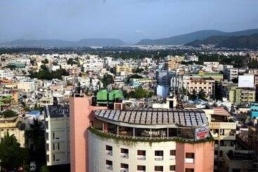 فندق Daspalla Executive Court