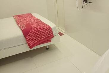 호텔 Geetanjali St Bus Stand Panvel