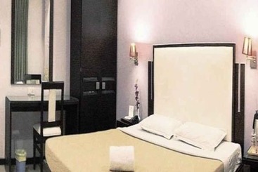 Отель Simran Heritage