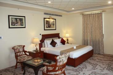 هتل Royale De Casa