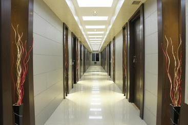 هتل Surya Prime