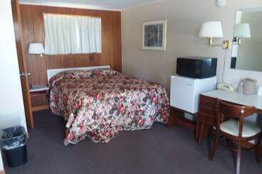 The Last Resort Motel