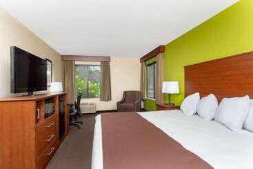 فندق Americinn By Wyndham Black River Falls I 94 On Atv Trail