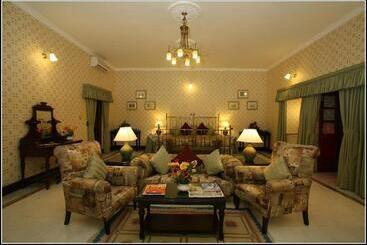 Gajner Palace Heritage By Hrh Group Of Hotels