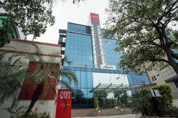 호텔 Hyphen Business