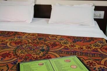 Отель Prem Villas Pushkar