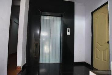 בית מלון כפרי Saiesh International