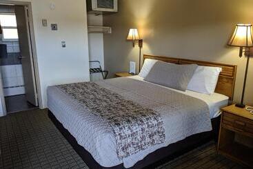 מוטל Economy Inn Elko