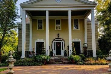 住宿加早餐  Clevedale Historic Inn And Gardens