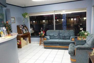 Crystal Motel
