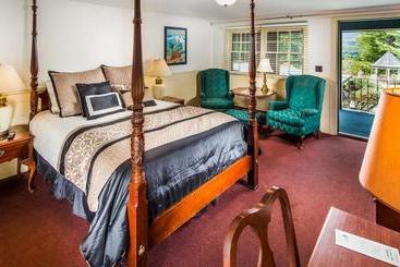 هتل Stonehurst Manor Including Breakfast And Dinner