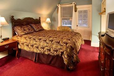 هتل Stonehurst Manor Including Breakfast And Dinner