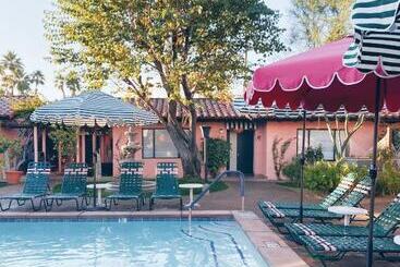 Курорт Les Cactus