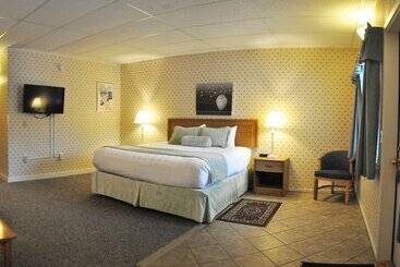 Attitash Motel