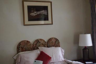 تختخواب و صبحانه Wydnor Hall Inn