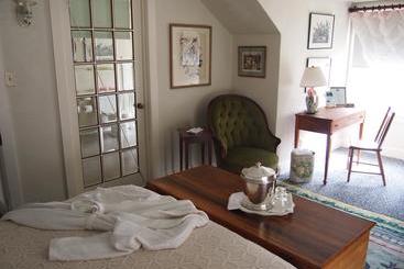 تختخواب و صبحانه Wydnor Hall Inn