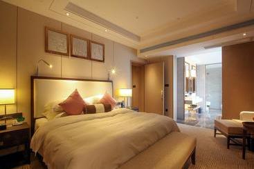 هتل Guilin Exhibition International Boutique