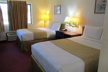 모텔 Travelodge By Wyndham Redwood Falls
