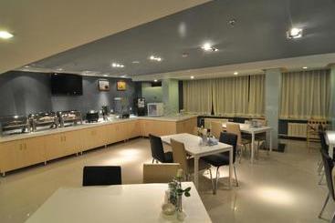 هتل Jinjiang Inn Yichun Water Park Branch